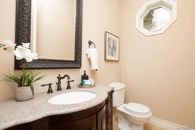 15275 Eastvale Rd, Poway, CA 92064