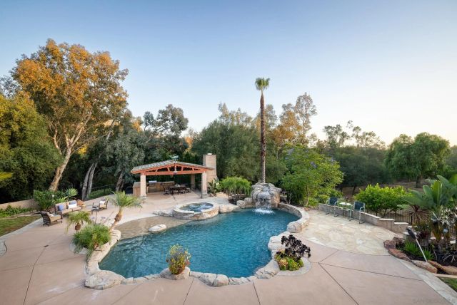 15275 Eastvale Rd, Poway, CA 92064