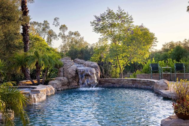 15275 Eastvale Rd, Poway, CA 92064
