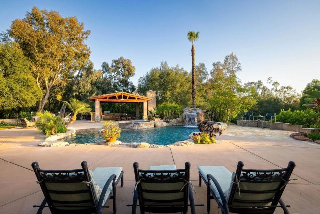15275 Eastvale Rd, Poway, CA 92064