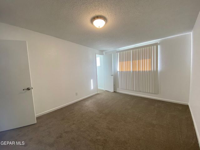 10412 TRIUMPH Drive, El Paso, TX 79924