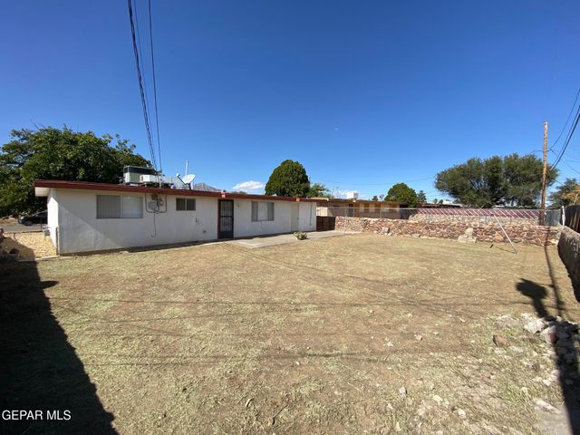 10412 TRIUMPH Drive, El Paso, TX 79924