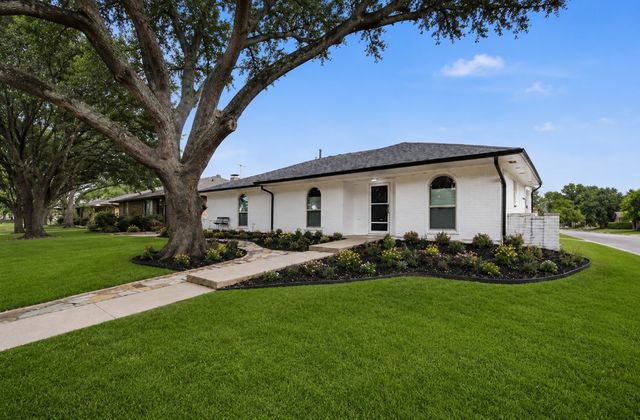 1870 El Paso Street, Lewisville, TX 75077