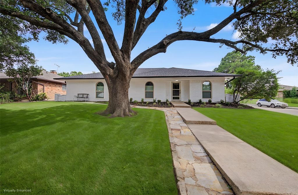 1870 El Paso Street, Lewisville, TX 75077