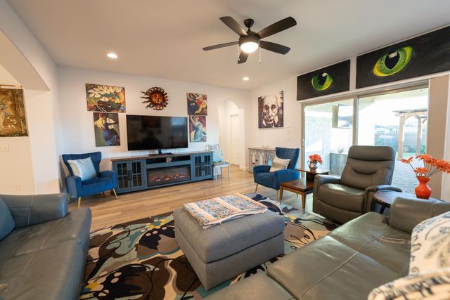 6359 W Pleasant Oak Court, Florence, AZ 85132