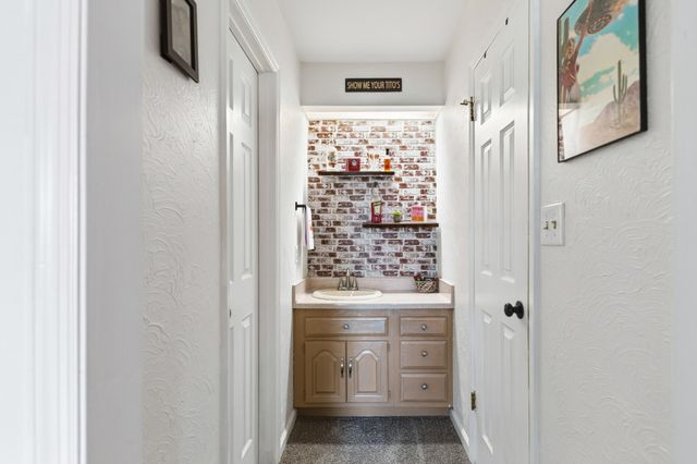 1503 Heritage Dr, Columbia, TN 38401