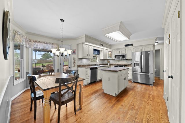 1503 Heritage Dr, Columbia, TN 38401