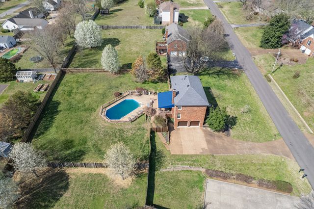 1503 Heritage Dr, Columbia, TN 38401