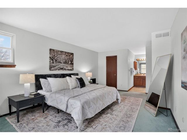 9222 W Hialeah Pl, Littleton, CO 80123