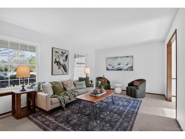 9222 W Hialeah Pl, Littleton, CO 80123