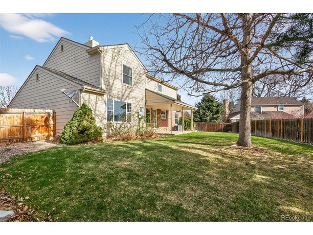 9222 W Hialeah Pl, Littleton, CO 80123