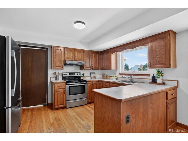 9222 W Hialeah Pl, Littleton, CO 80123