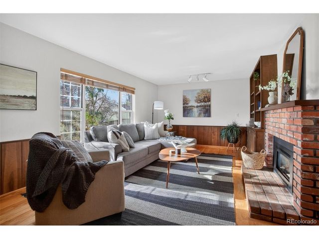 9222 W Hialeah Pl, Littleton, CO 80123