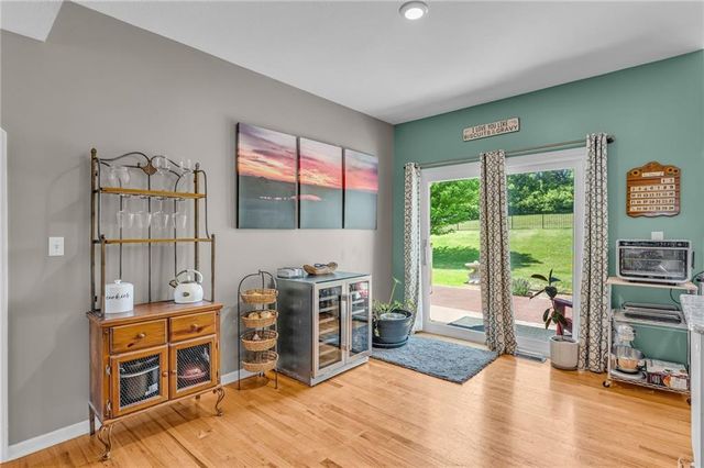 540 N 711 Road, Lawrence, KS 66047