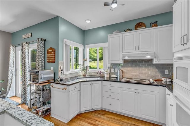 540 N 711 Road, Lawrence, KS 66047