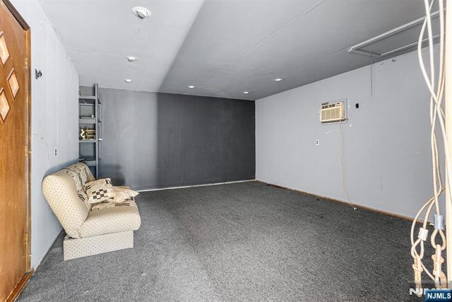 74 Country Club Road, Willingboro, NJ 08046