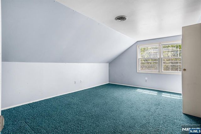 74 Country Club Road, Willingboro, NJ 08046