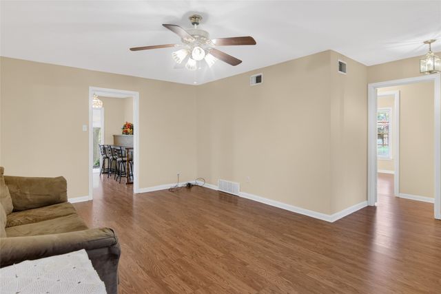 2101 Hermanson Drive, Waco, TX 76710