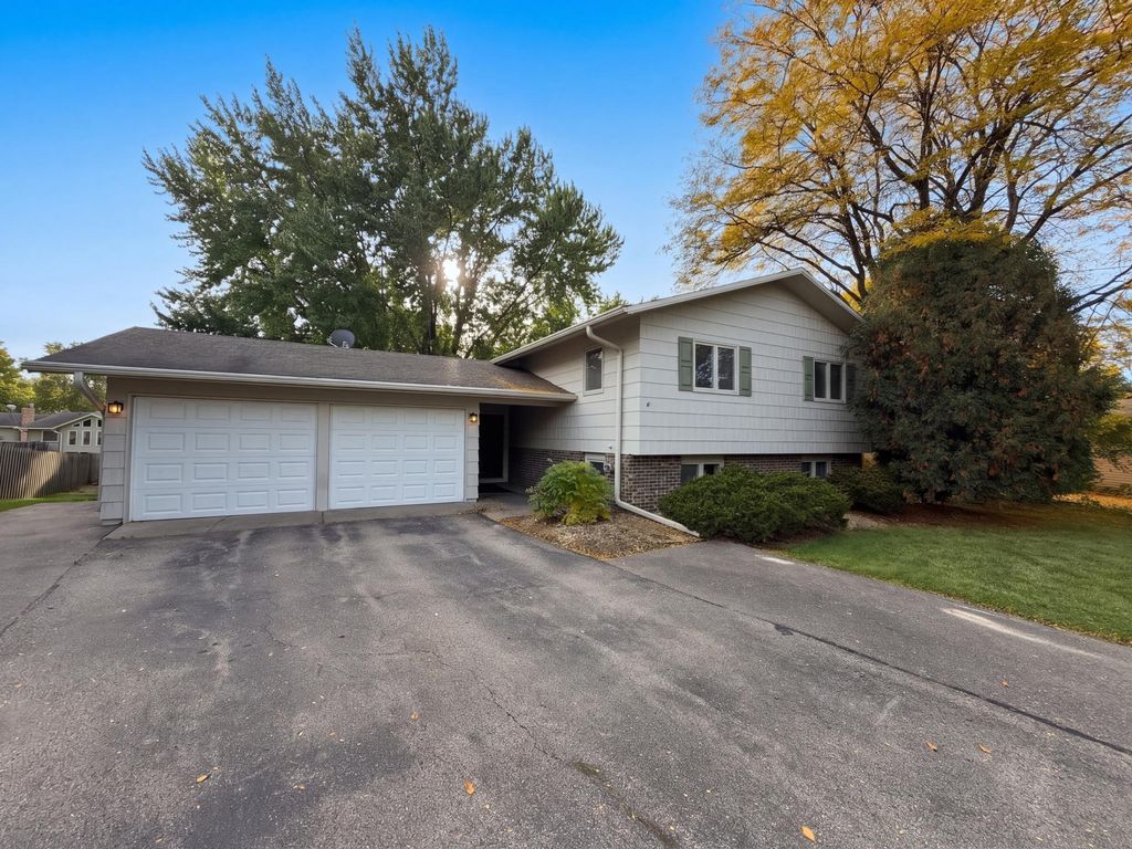 12228 Allen Drive, Burnsville, MN 55337 — exterior