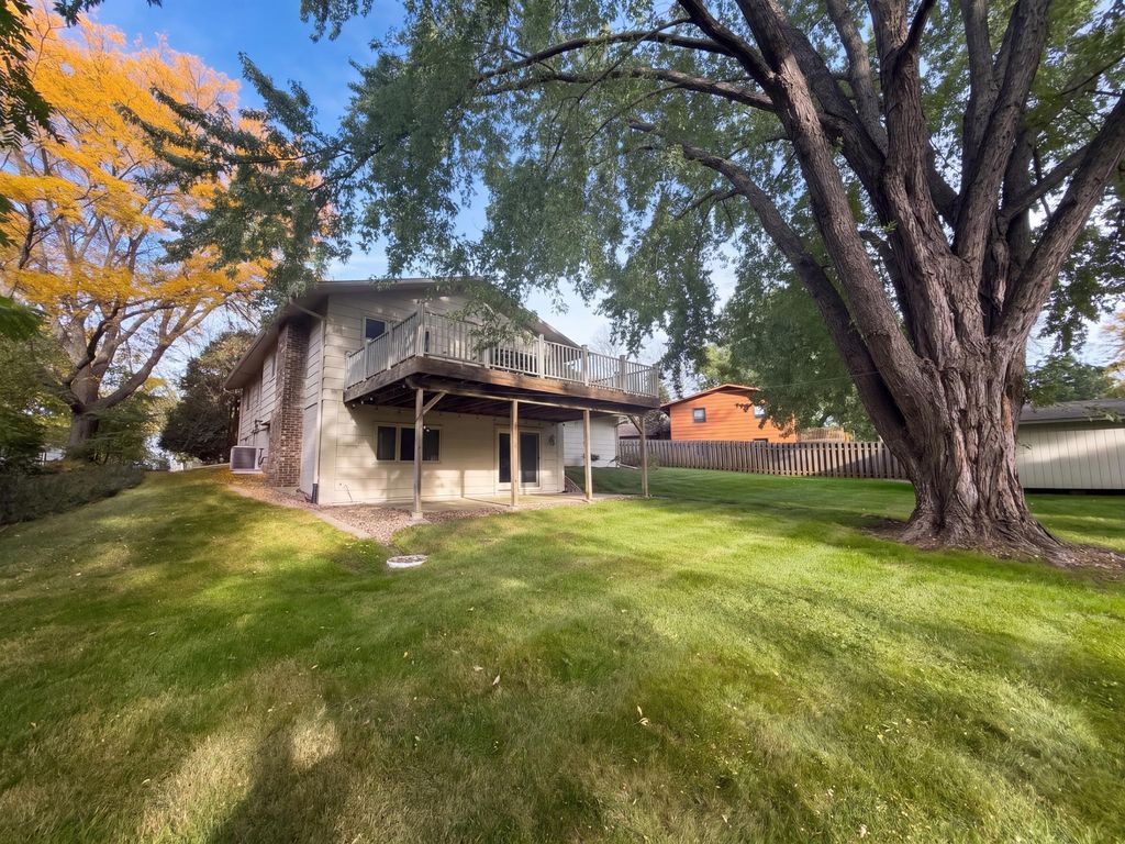 12228 Allen Drive, Burnsville, MN 55337 — photo 5