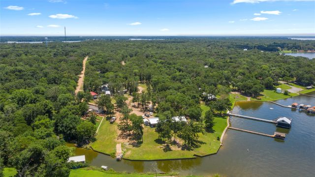 6033 Gowan Drive, Malakoff, TX 75148