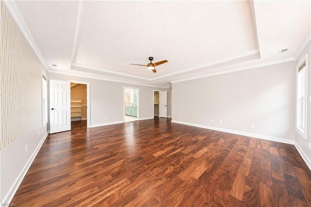 101 Shorewood TRCE, Yorktown, VA 23693