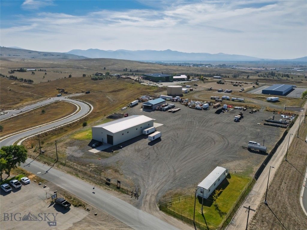 9015 Cartage Road, Missoula, MT 59808