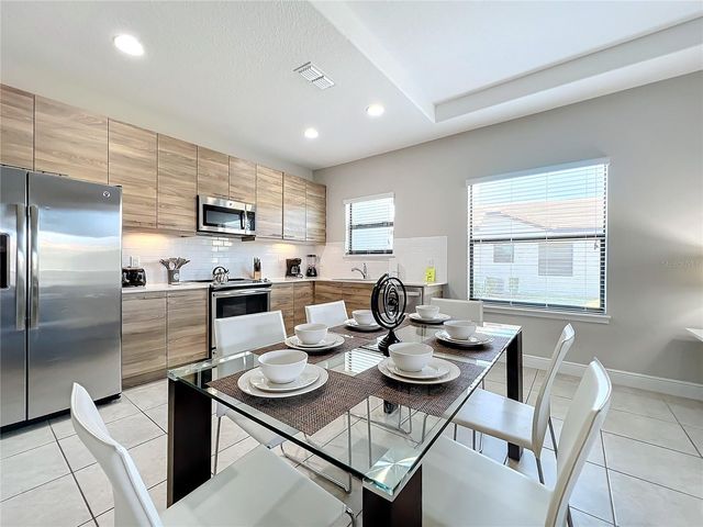 185 BROOKES PLACE, Haines City, FL 33844