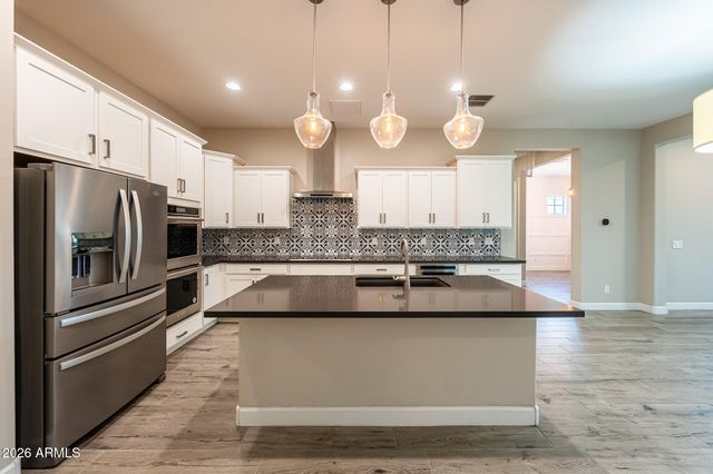 18177 W CACTUS FLOWER Drive, Goodyear, AZ 85338