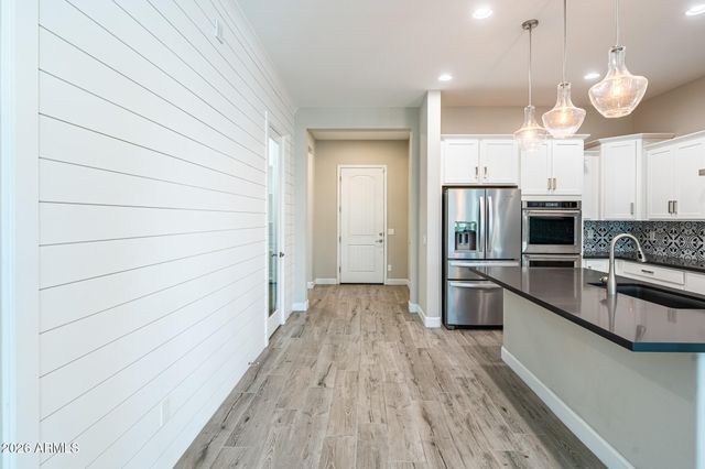 18177 W CACTUS FLOWER Drive, Goodyear, AZ 85338