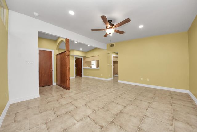 5326 Heatherbrook Drive, Houston, TX 77045