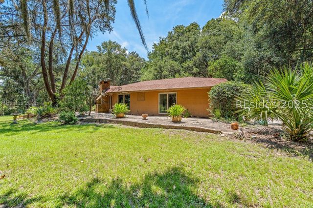 822 Knowles Island Rd, Ridgeland, SC 29936