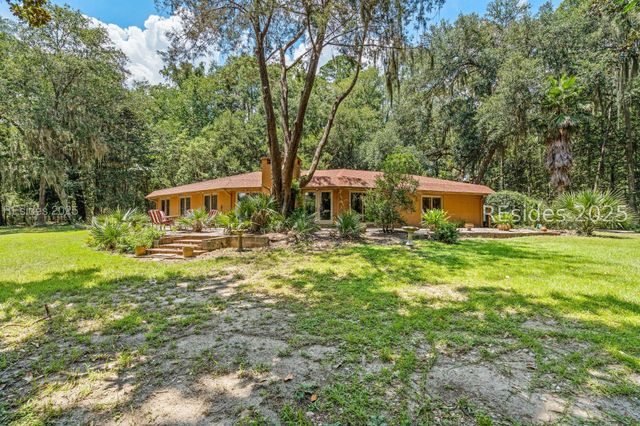 822 Knowles Island Rd, Ridgeland, SC 29936