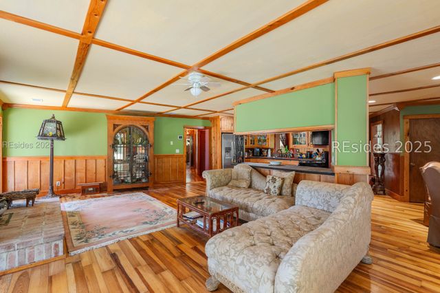 822 Knowles Island Rd, Ridgeland, SC 29936