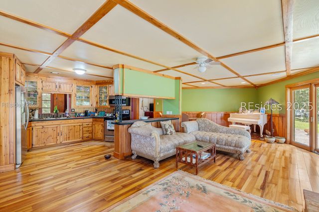 822 Knowles Island Rd, Ridgeland, SC 29936