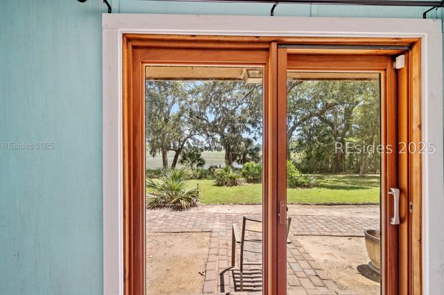 822 Knowles Island Rd, Ridgeland, SC 29936