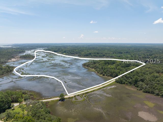 822 Knowles Island Rd, Ridgeland, SC 29936