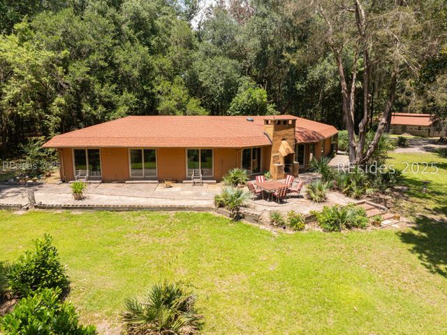 822 Knowles Island Rd, Ridgeland, SC 29936