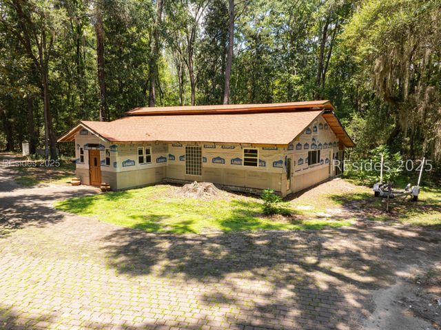 822 Knowles Island Rd, Ridgeland, SC 29936