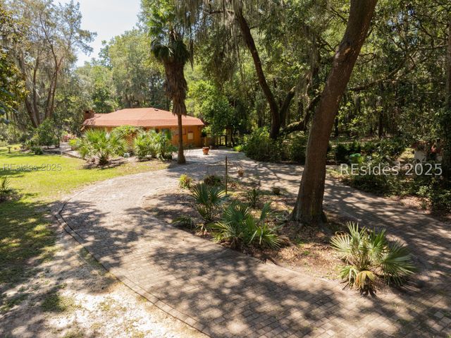 822 Knowles Island Rd, Ridgeland, SC 29936
