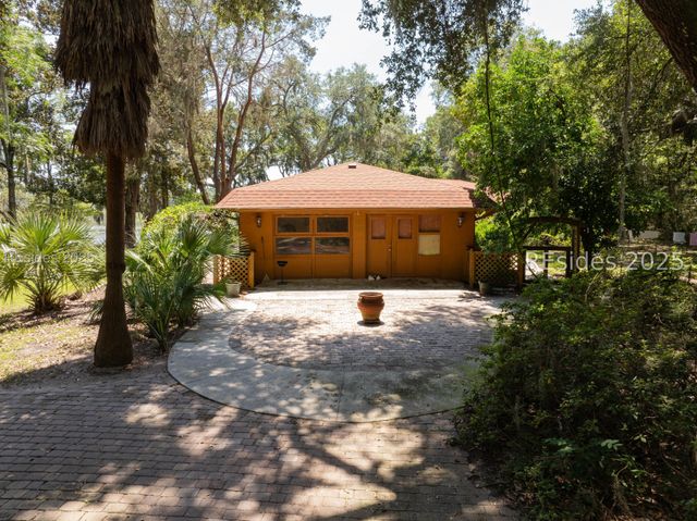 822 Knowles Island Rd, Ridgeland, SC 29936