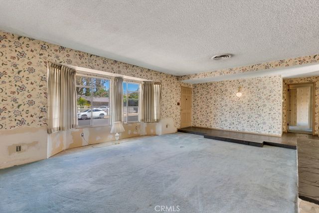 10600 Garden Grove, Porter Ranch, CA 91326
