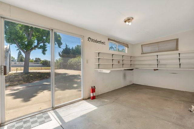 10600 Garden Grove, Porter Ranch, CA 91326