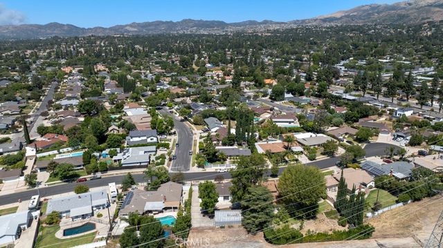 10600 Garden Grove, Porter Ranch, CA 91326