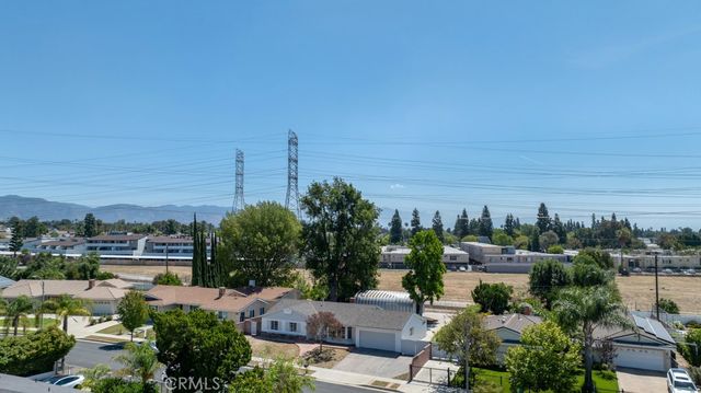 10600 Garden Grove, Porter Ranch, CA 91326