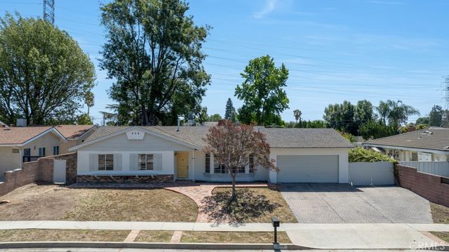10600 Garden Grove, Porter Ranch, CA 91326