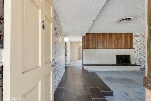 10600 Garden Grove, Porter Ranch, CA 91326