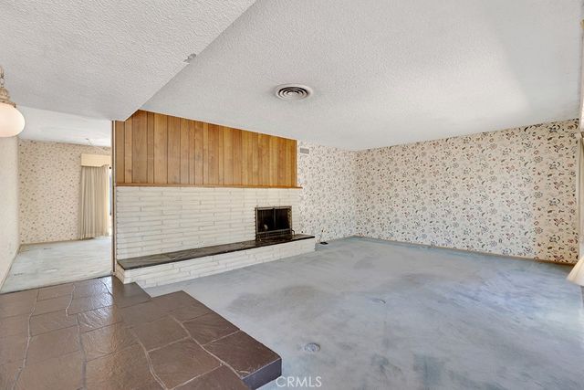 10600 Garden Grove, Porter Ranch, CA 91326