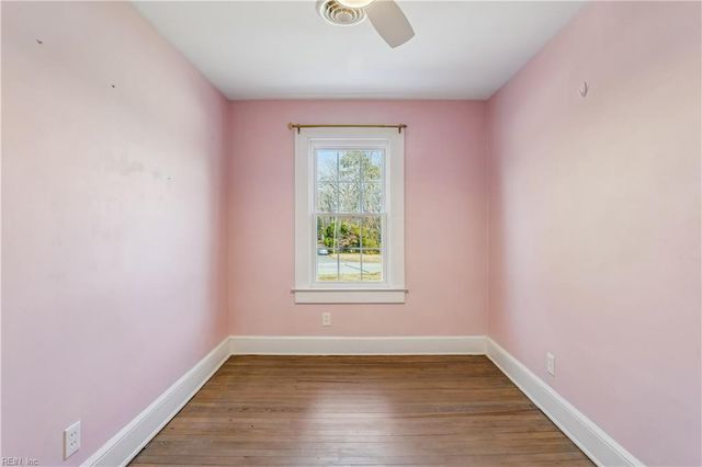 212 Deep Creek RD, Newport News, VA 23606