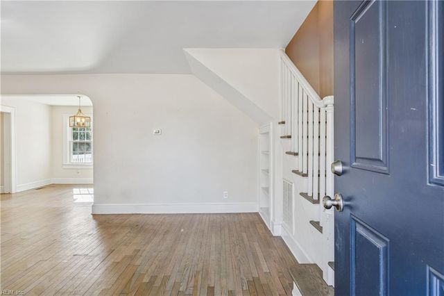 212 Deep Creek RD, Newport News, VA 23606